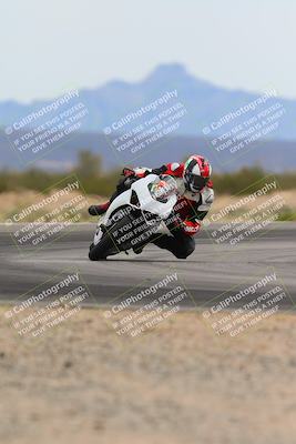 media/Feb-24-2024-Chuckwalla Open Track (Cars N Bikes) (Sat) [[895645527c]]/3-Bike 2/Session 3 Turn 15/